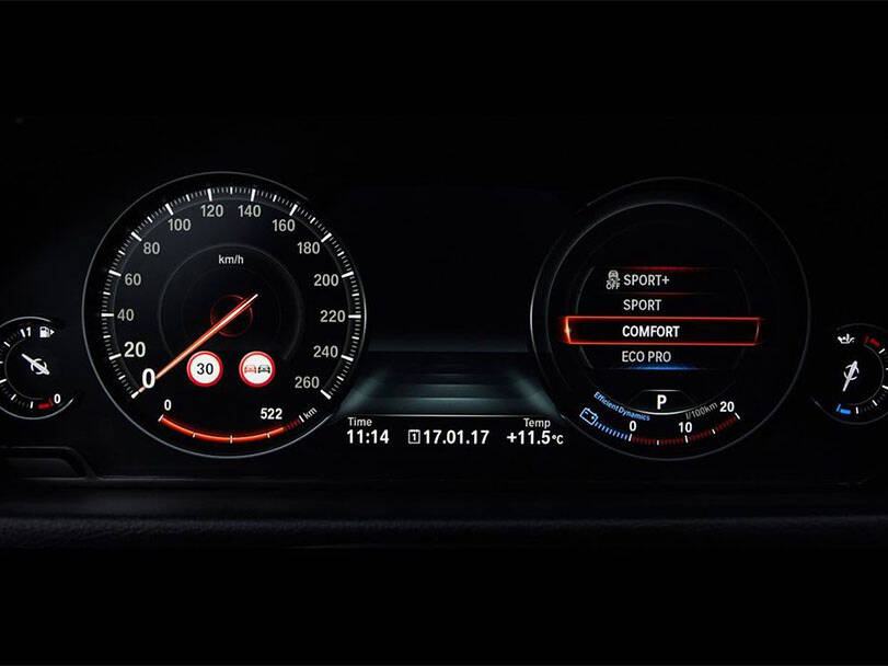 بي ام دبليو ٤ سيريز الجيل الأول (F32) Interior 