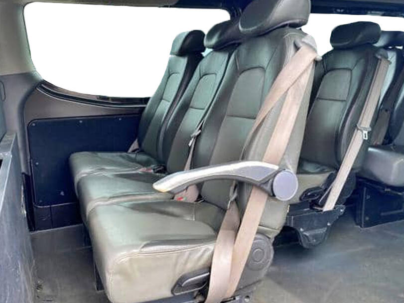 نيسان أورفان 2025 Interior 