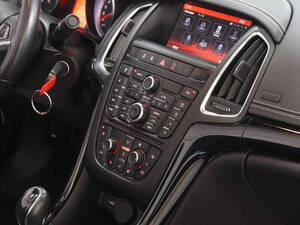 أوبل كاسكادا الداخلية 