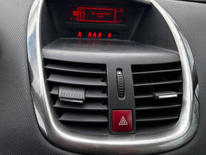 Peugeot 207 Interior 