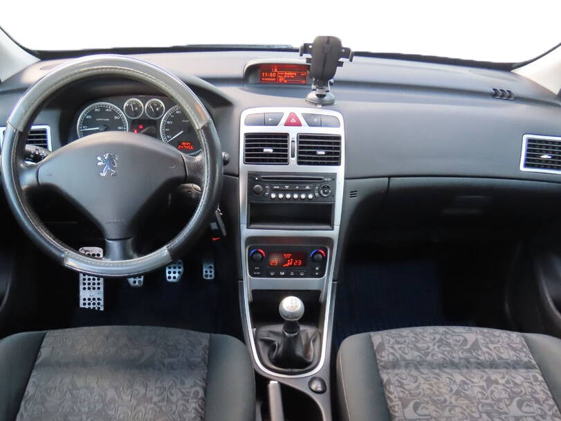 بيجو ٣٠٧ Interior 