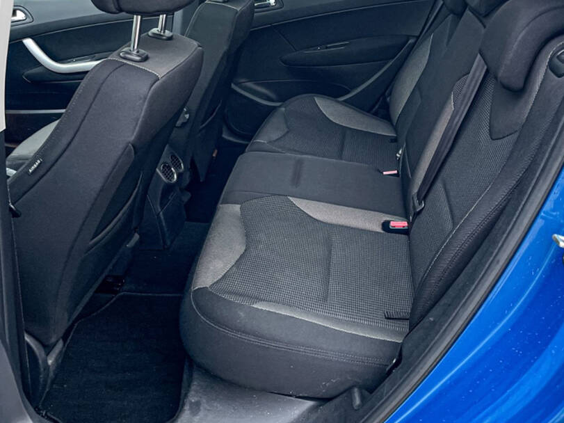 Peugeot 308 SW Interior 