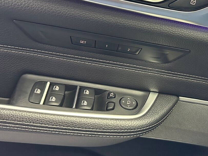 بي ام دبليو ٦ سيريز Interior 