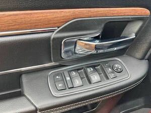 رام 2500 الداخلية 