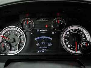 رام 2500 الداخلية 