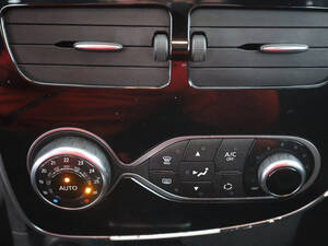 رينو كليو الداخلية 