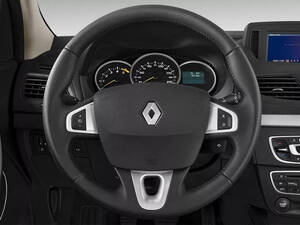 Renault Fluence Interior 