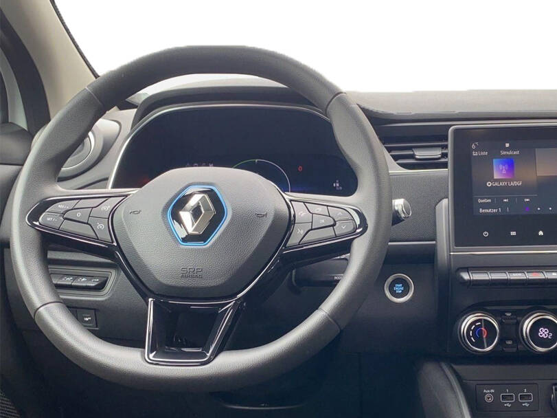 رينو زوي Interior 