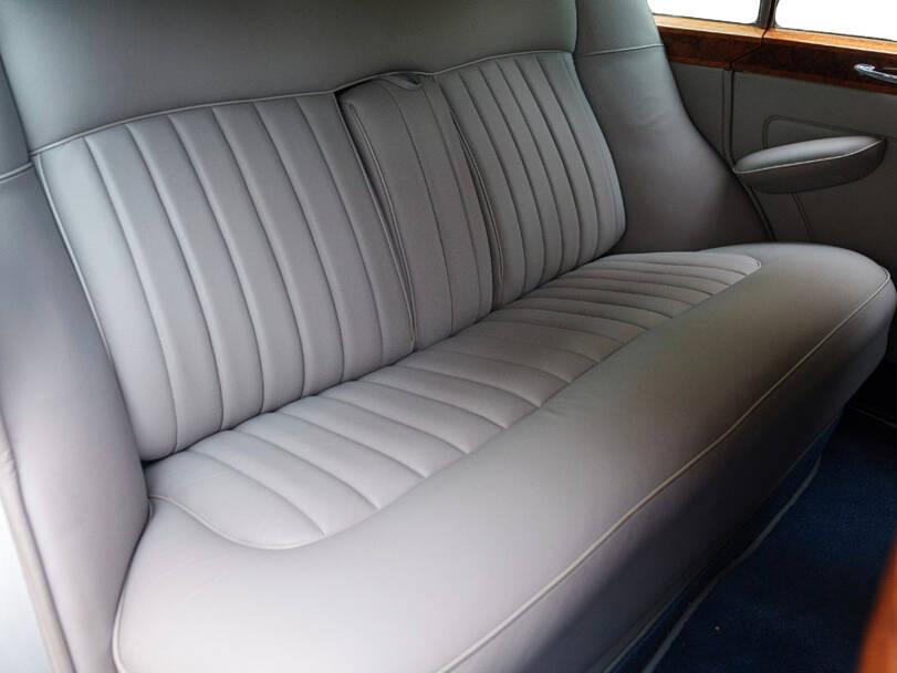 Rolls Royce Silver Cloud Interior 