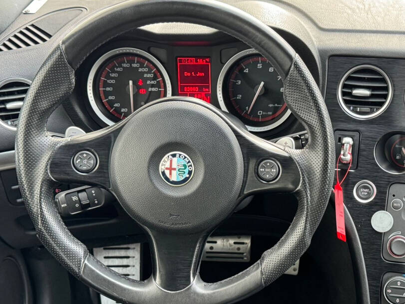 Alfa Romeo 159 Interior 