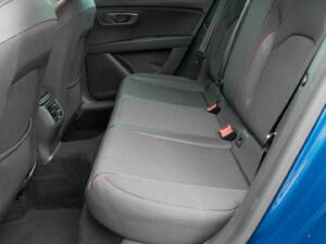 سيات ليون الداخلية 