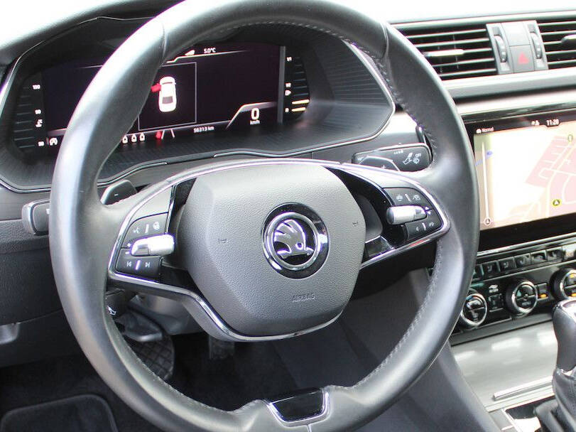 شكودا سوبرب الجيل الثالث (B8) Interior 