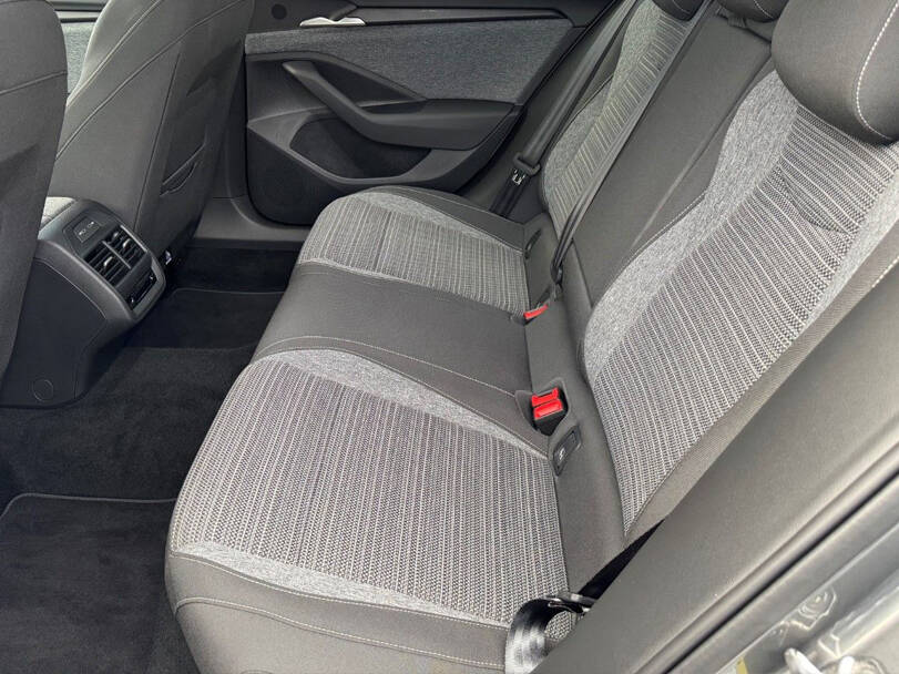 شكودا سوبرب Interior 
