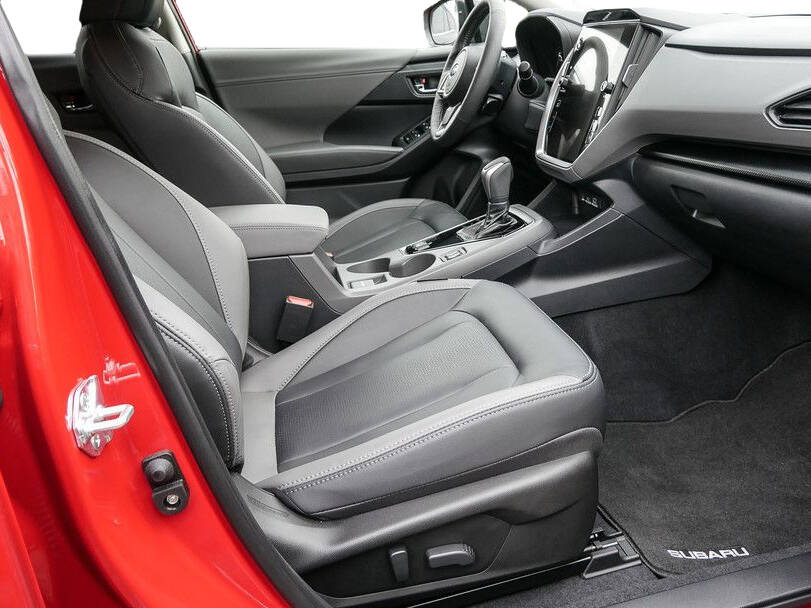 سوبارو إكس في 2025 Interior 