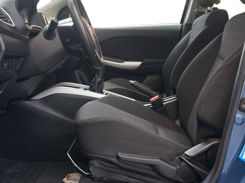Suzuki Baleno Interior 