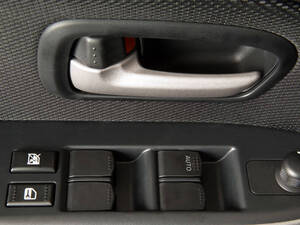  سوزوكي جراند فيتارا الداخلية 