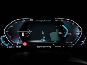 بي ام دبليو آي إكس ٥ الداخلية 