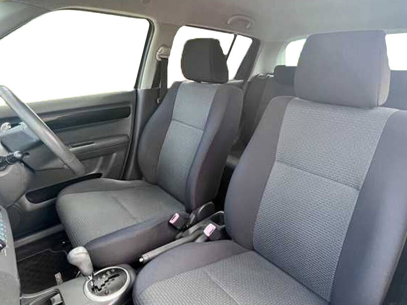 Suzuki Swift 1st (RS) Generation Interior 