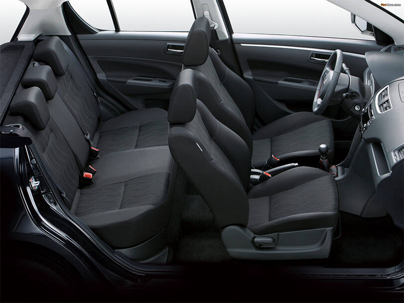 Suzuki Swift 2nd (AZG) Generation Interior 