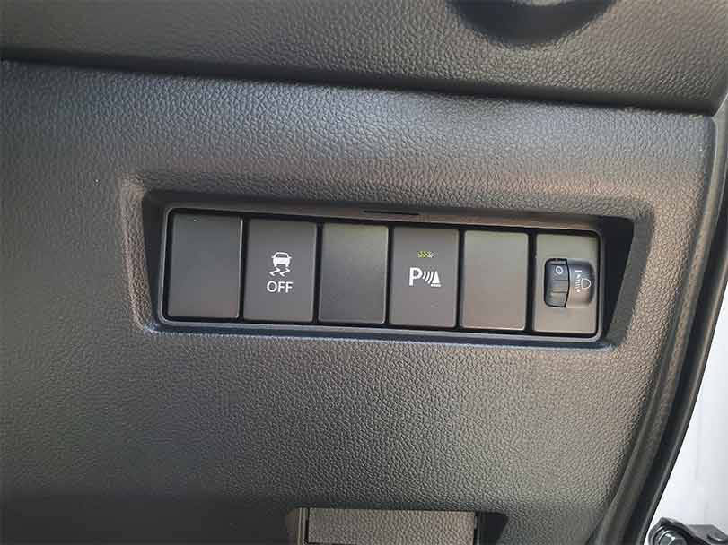 سوزوكي سويفت 3rd (A2L) Generation Interior 