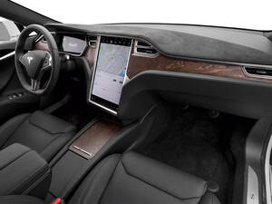 تسلا موديل S الداخلية 