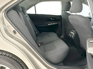 تويوتا أوريون الداخلية 