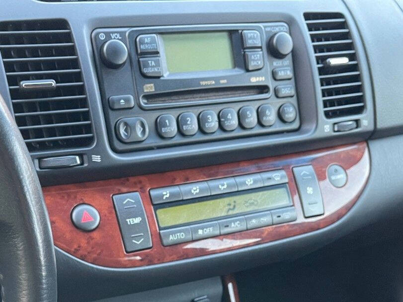 تويوتا كامري XV30 Interior 