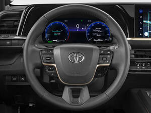 Toyota Crown Interior 