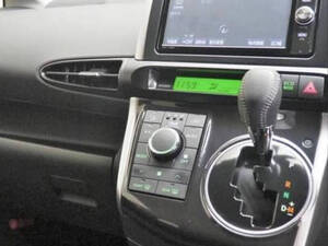 Toyota Wish Interior 