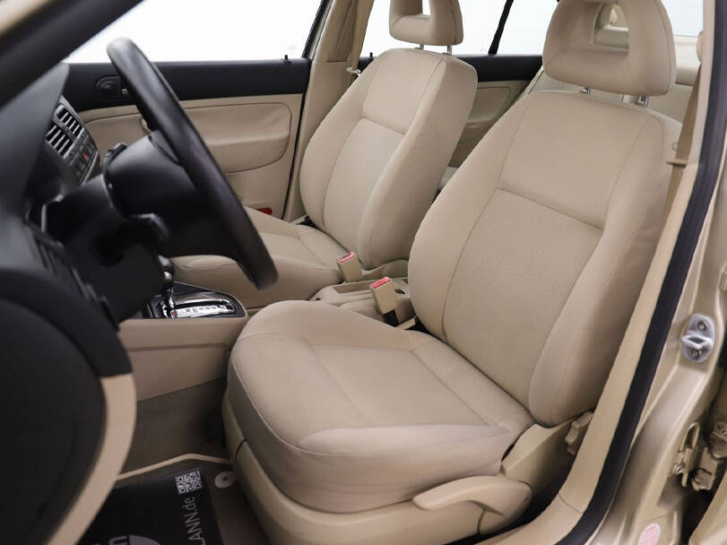 فولكس فاجن بورا Interior 