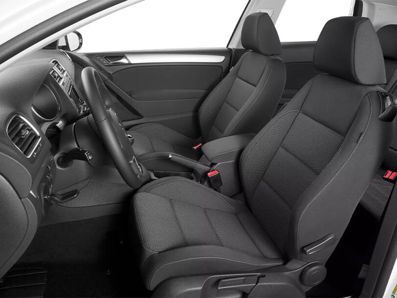 فولكس فاجن جولف Interior 