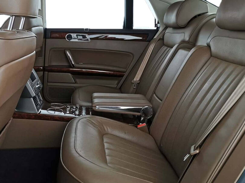 فولكس فاجن فايتون الجيل الرابع (GP3) Interior 