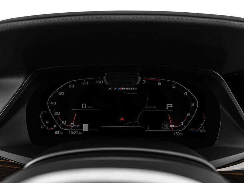 بي ام دبليو إكس ٧ Interior 