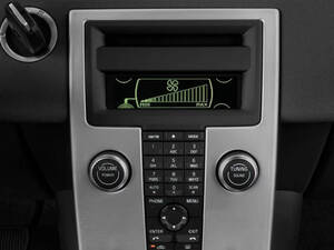 فولفو إكس سي٣٠ الداخلية 