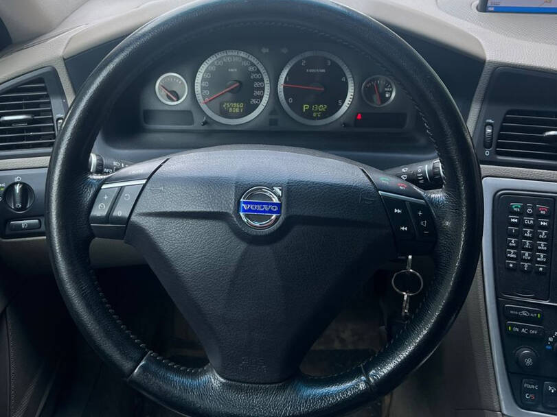 فولفو XC70 الجيل الثاني Interior 