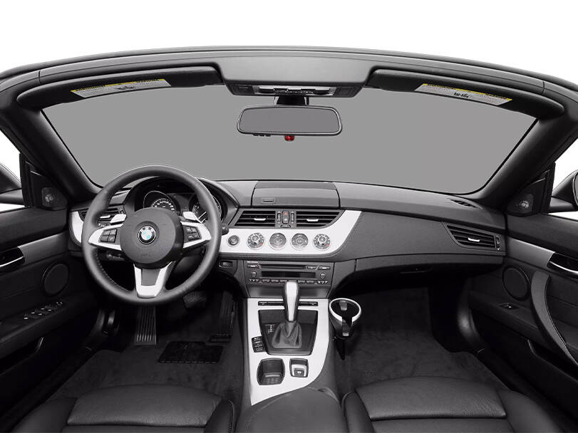 بي ام دبليو زد ٤ الجيل الثاني (E89) Interior 