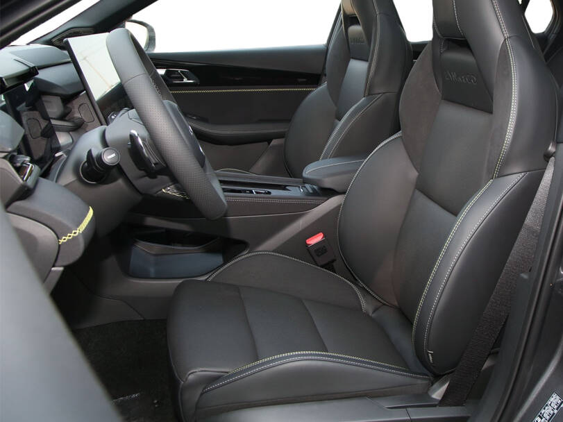 Lynk & Co 03+ 2025 Interior 