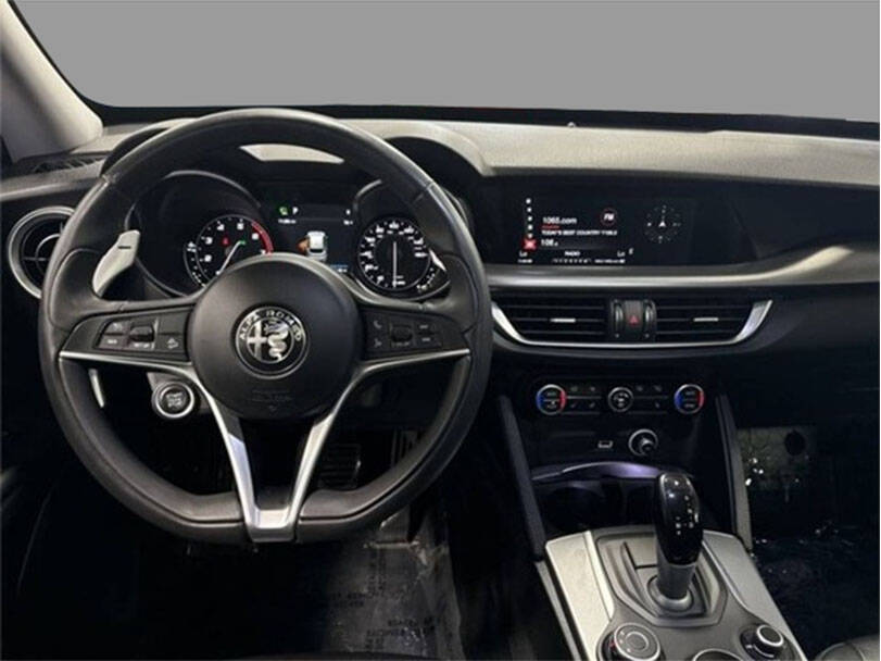 Alfa Romeo Stelvio 2025 Interior 