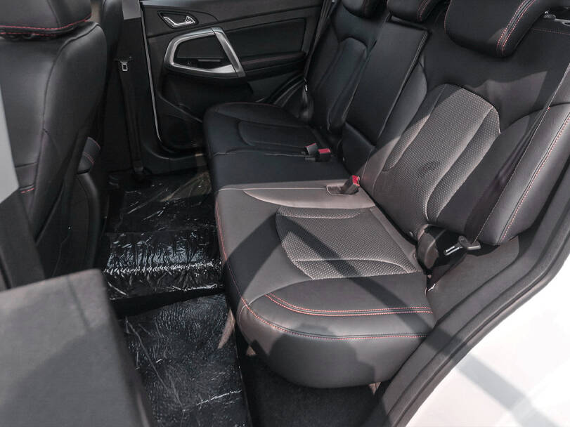 شيري تيغو ٥ 2025 Interior 