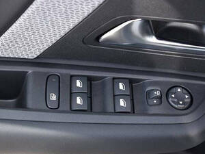 سيتروين C4 X الداخلية 