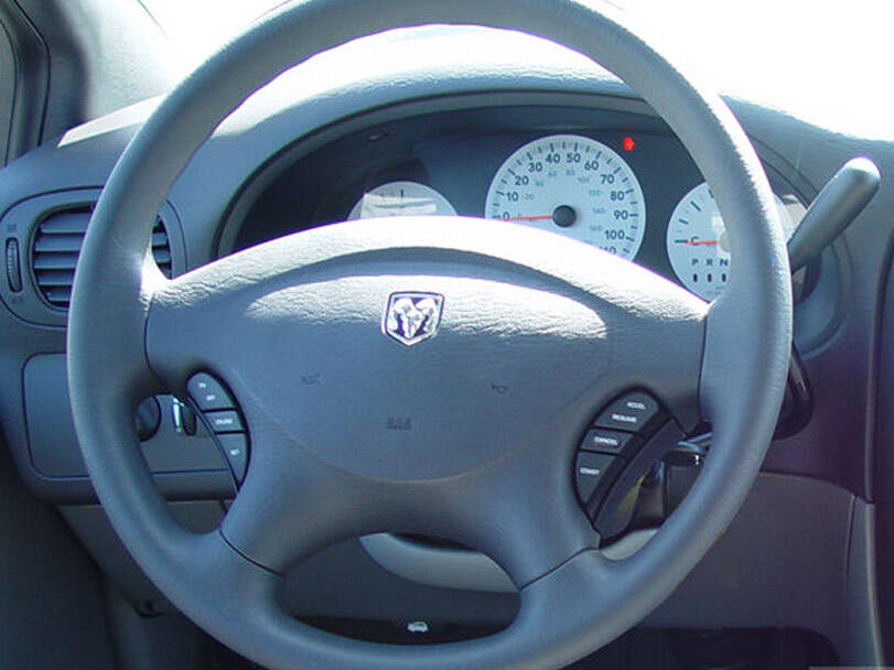دودج جراند كارافان الجيل الرابع Interior 