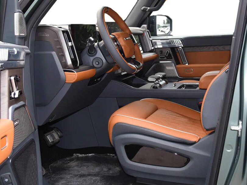 دونغفنغ إم هيرو ٩١٧ Interior 
