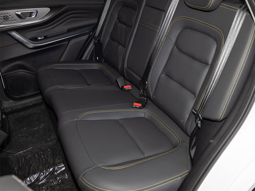 Exeed LX 2025 Interior 