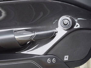 فيراري 488 سبايدر الداخلية 