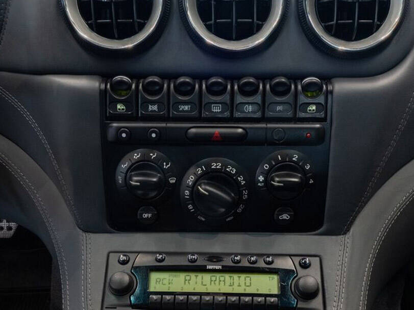 فيراري ٥٧٥ إم مارانيلو Interior 