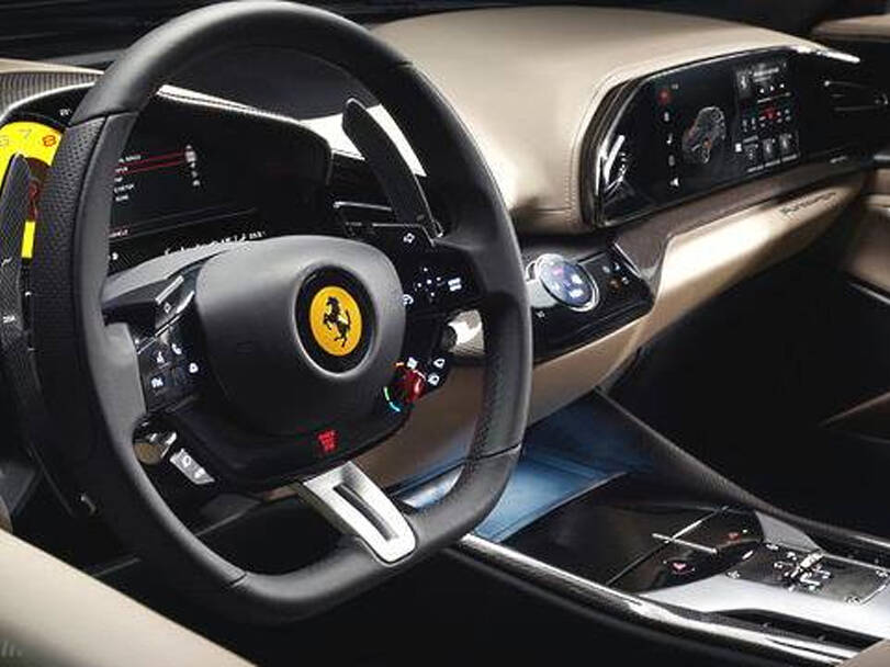 فيراري بوروسانجوي 2025 Interior 