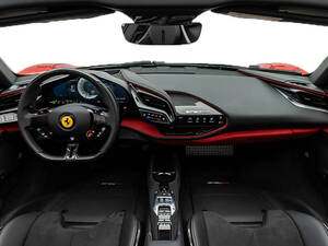 فيراري SF90 سبايدر الداخلية 