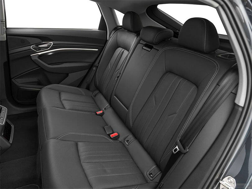 أودي إي ترون 2025 Interior 