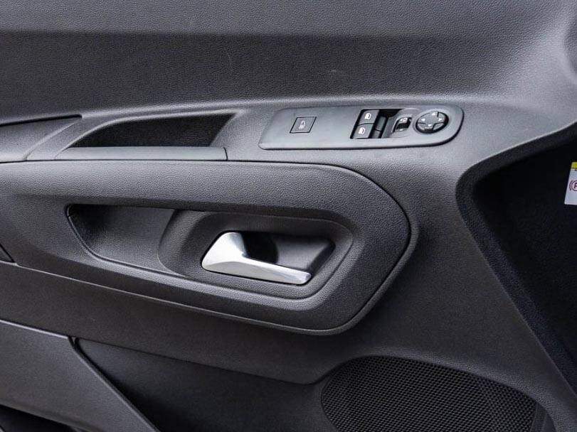 Fiat Doblo 2025 Interior 