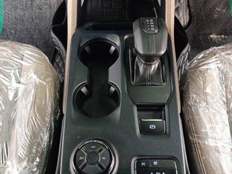 Ford Everest 2025 Interior 